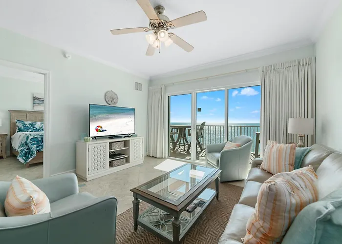 Holiday home Crystal Shores West 403