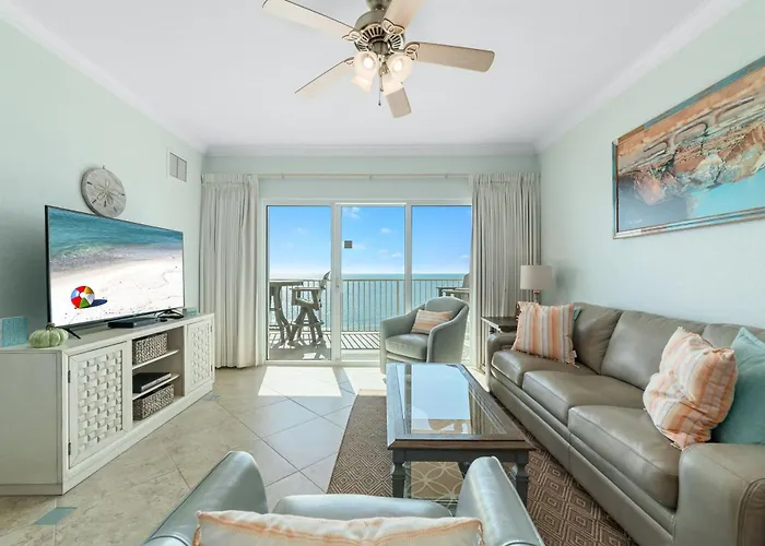Crystal Shores West 403 Holiday home