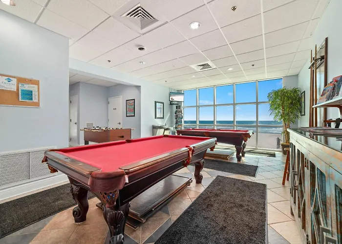 Crystal Shores West 403